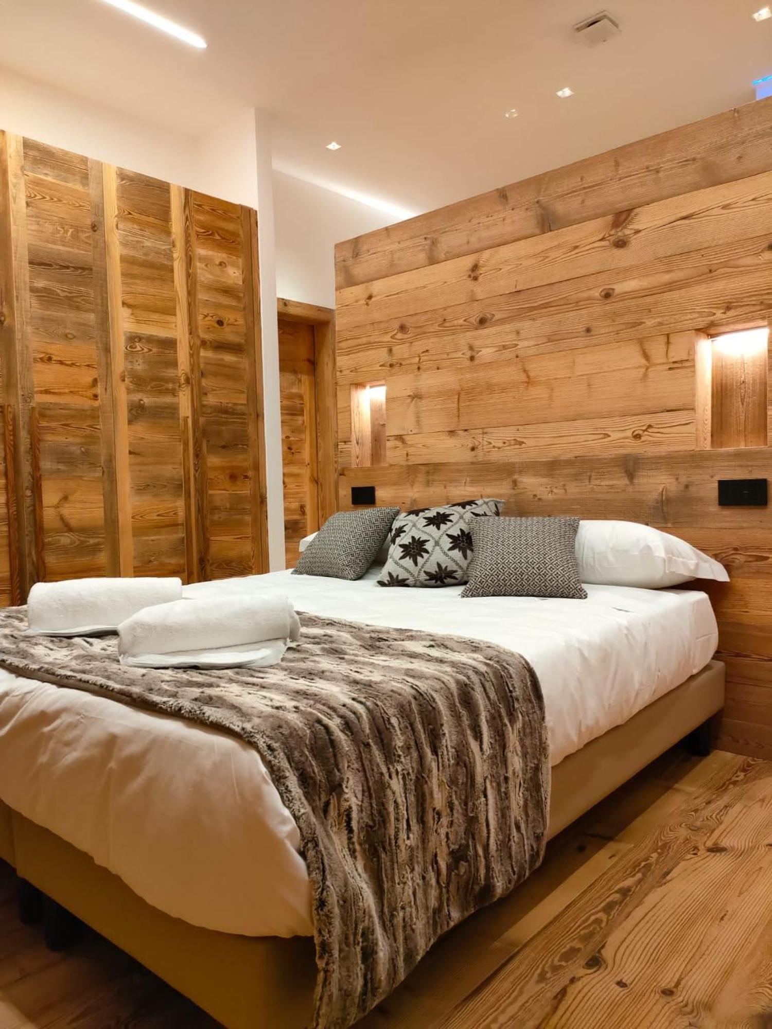 ברויל-קרוויניה Fior Di Roccia Apartments- In Centro Cervinia, Sauna Privata, Matterhorn Dream מראה חיצוני תמונה