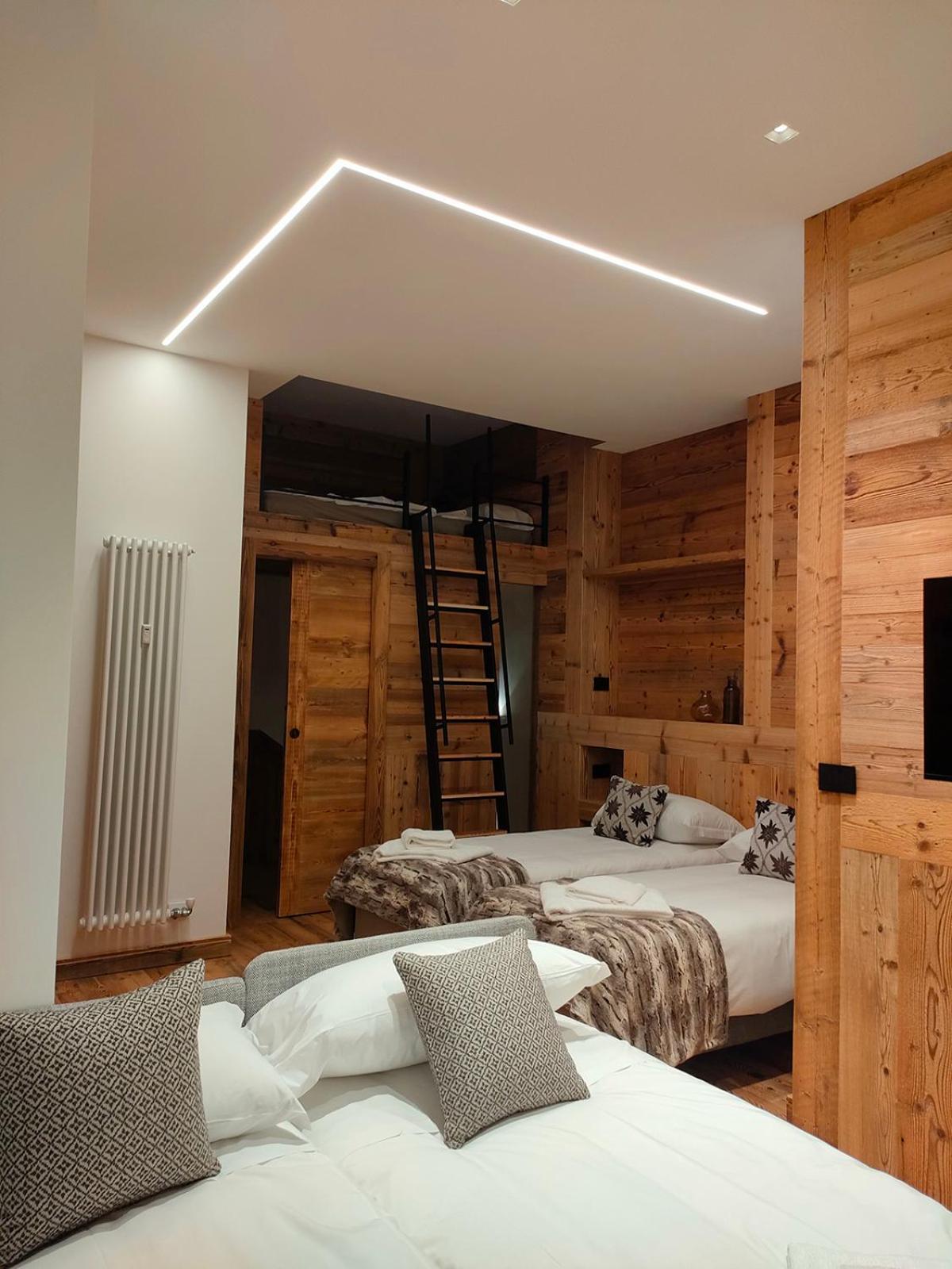 ברויל-קרוויניה Fior Di Roccia Apartments- In Centro Cervinia, Sauna Privata, Matterhorn Dream מראה חיצוני תמונה